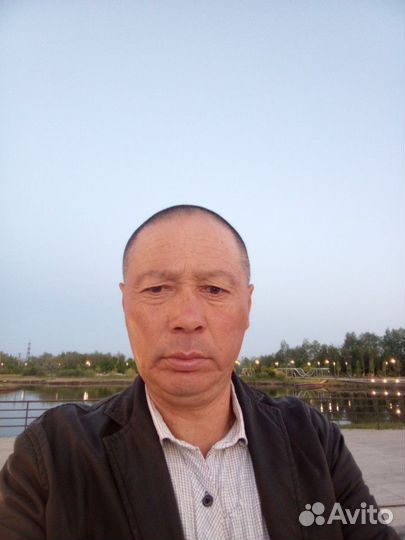 Охранником