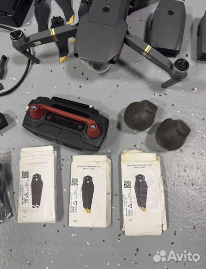 Квадрокоптер DJI mavic PRO