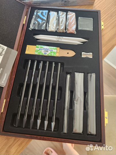 Набор графических материалов новый Гамма