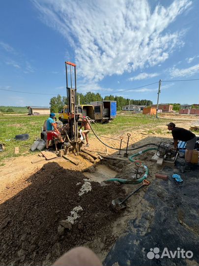 Бурение скважины под воду