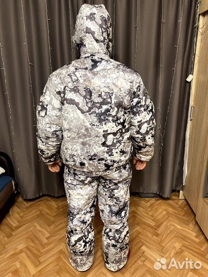 Зимний костюм для охоты