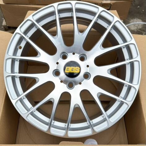 Литые диски Sakura Wheels 181 7×R17 5×114.3
