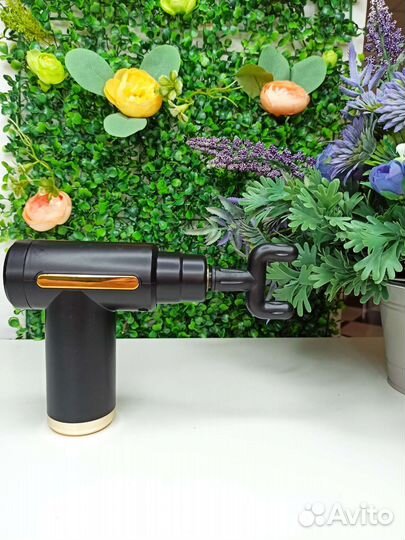 Массажер пистолет