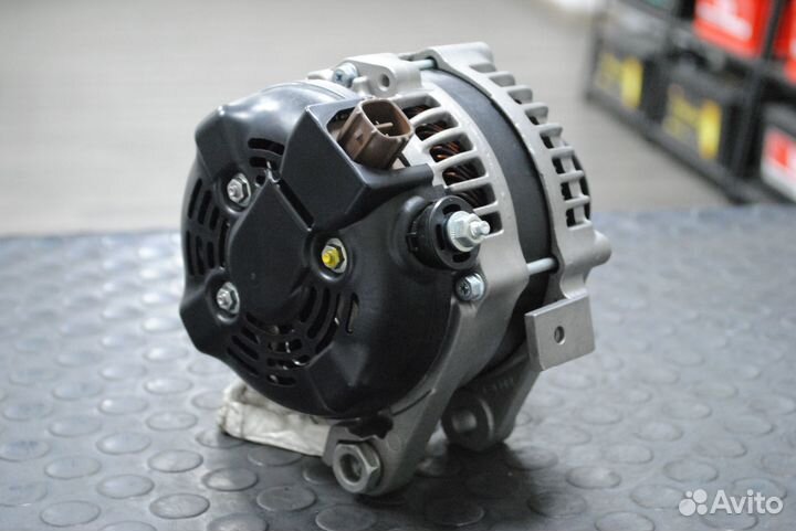 Генератор Toyota Rav 4 2.0 VVTi 100А