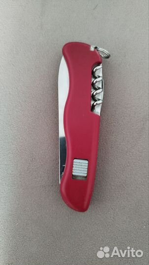 Нож складной Victorinox Switzerland patented