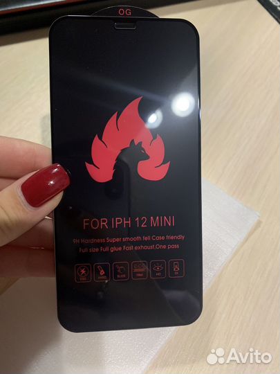Защитное стекло iPhone 12 mini