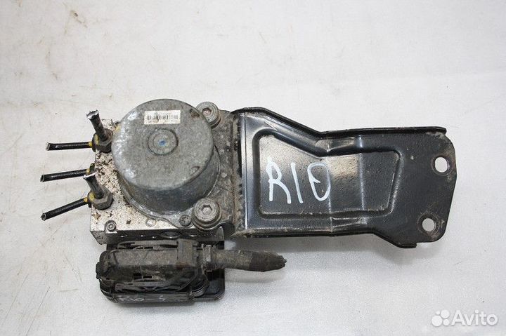 Блок ABS (насос) KIA RIO 2017