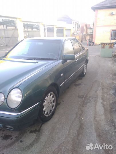 Mercedes-Benz E-класс 2.4 AT, 1997, 350 000 км