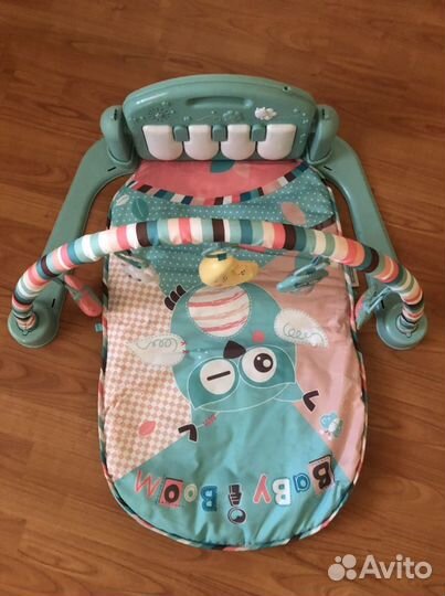 Детский коврик с пианино