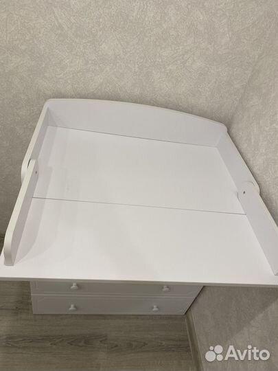 Пеленальный комод белый