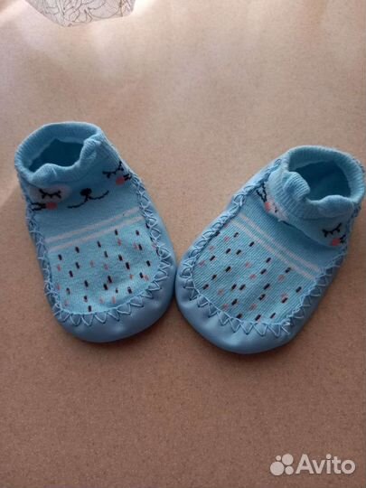 Нескользящие носочки, тапочки