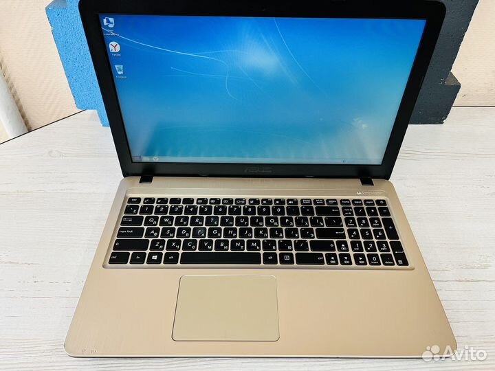 Быстрый ноутбук asus для работы и учебы