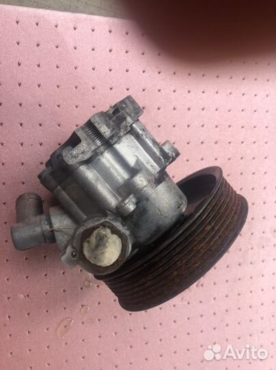 Насос гидроусилителя мерседес мл164