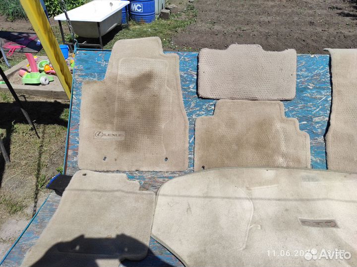 Продам комплект ковров на lexus RX330