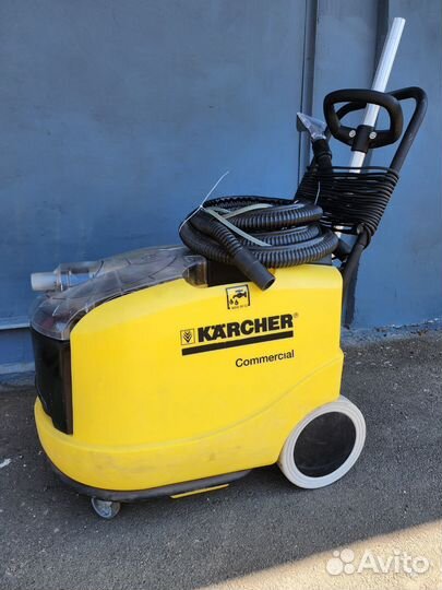 Моющий пылесос Karcher puzzi