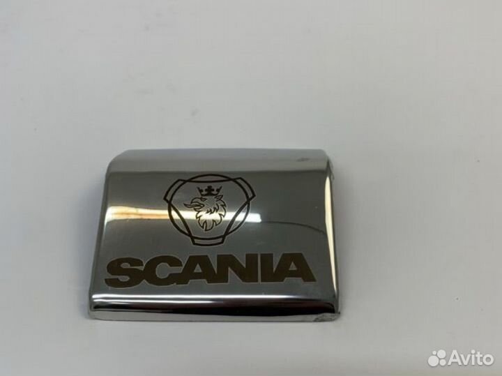 Накладка inox scania (накладка держателя крыла )