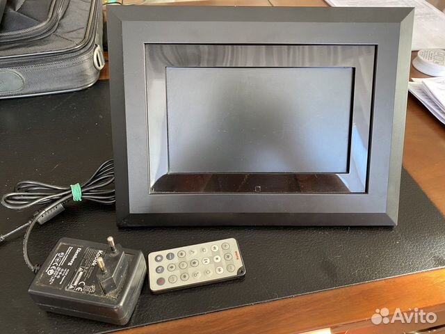 Видео-рамка Kodak EasyShare SV811