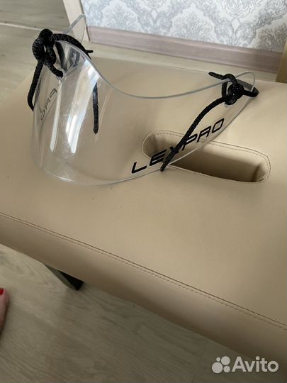 Лексан, защита горла вратаря, новая