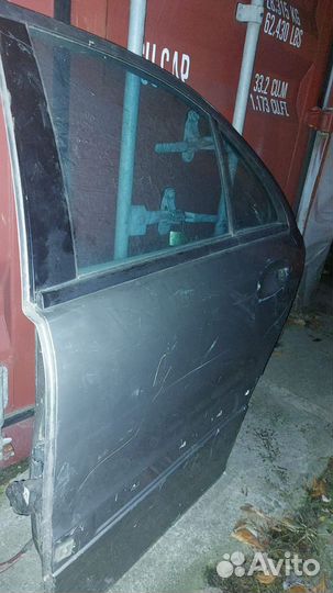 Дверь задняя Mercedes c 203