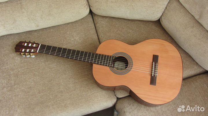 Гитара Kremona F65C