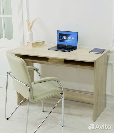 Стол компьютерный