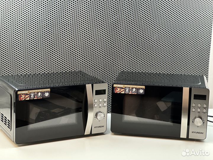 Микроволновая печь Hyundai HYM-D2071