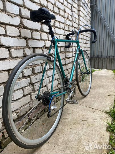 Старт шоссе (шоссыйный велосипед)