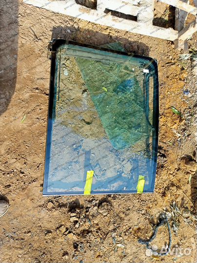 Стекло кабины New Holland LW 80B