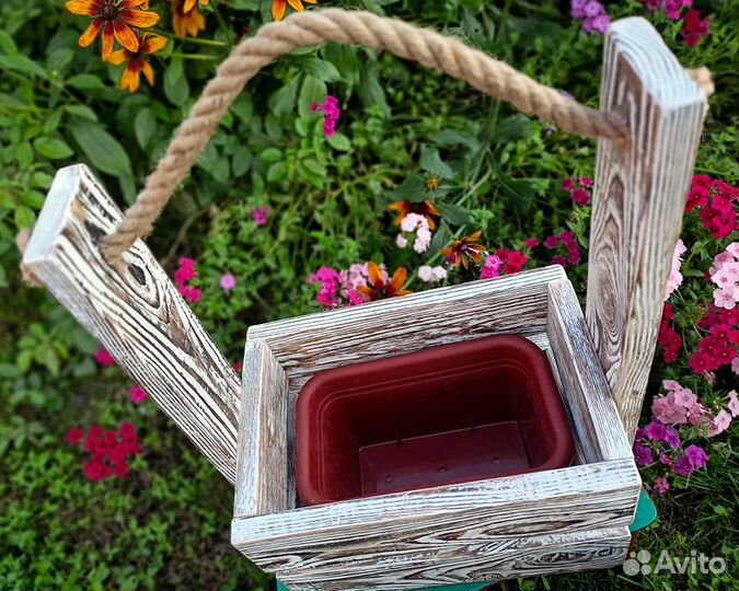 Кашпо для цветов в стиле 