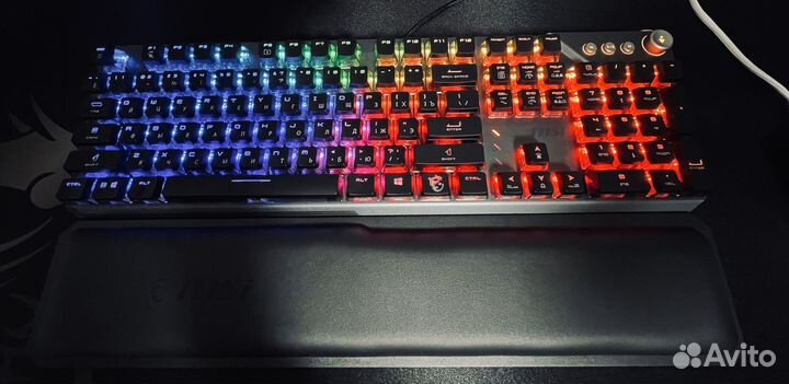 MSI Vigor GK71 Sonic