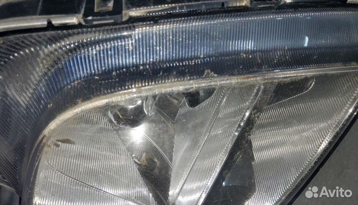 Фары противотуманная правая Kia Sorento 92202C5100