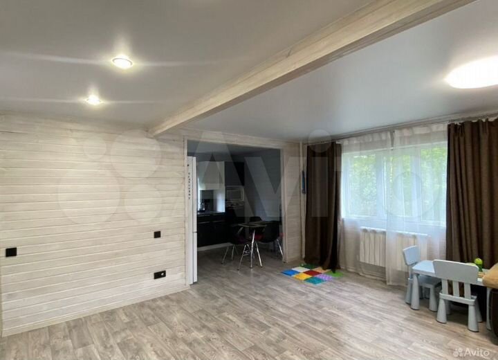 Дом 100 м² на участке 8,4 сот.