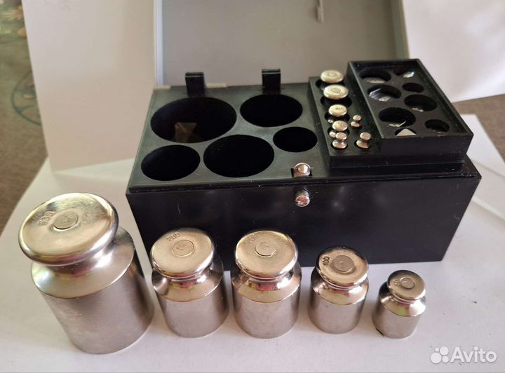 Гири для весов общего назначения Г-4-1111.10