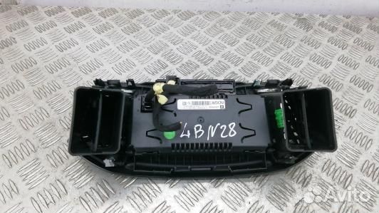Монитор opel insignia (LBN28JA01)