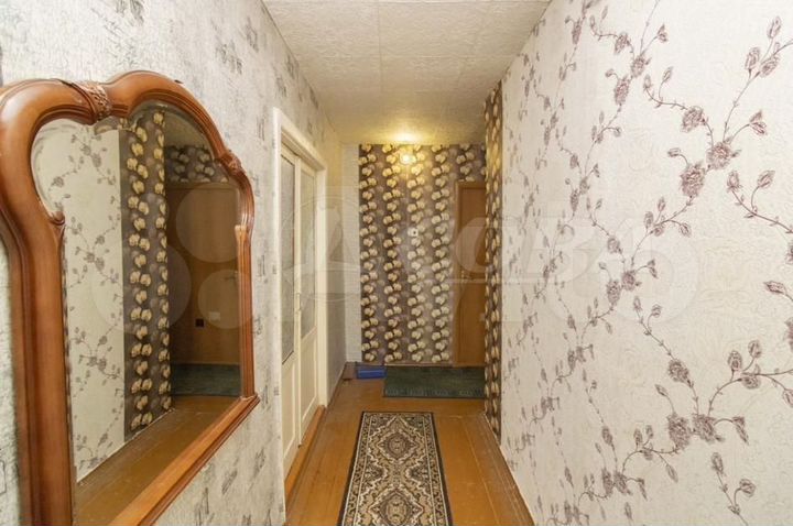 4-к. квартира, 65 м², 1/9 эт.