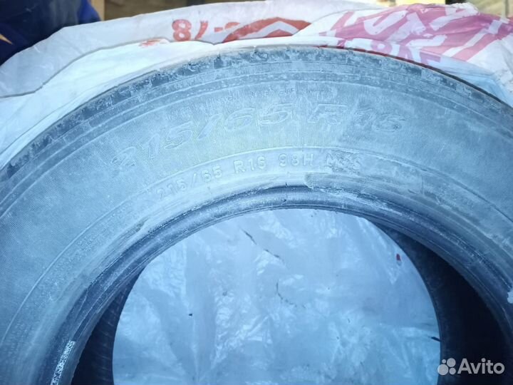 Pirelli Scorpion Verde 215/65 R16