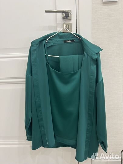 Шелковый костюм тройка