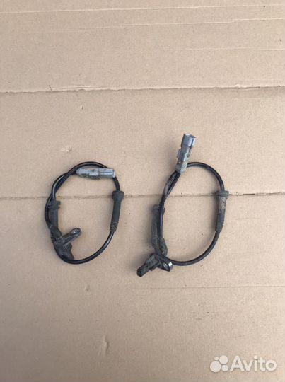 Датчик ABS задний Renault Logan 2