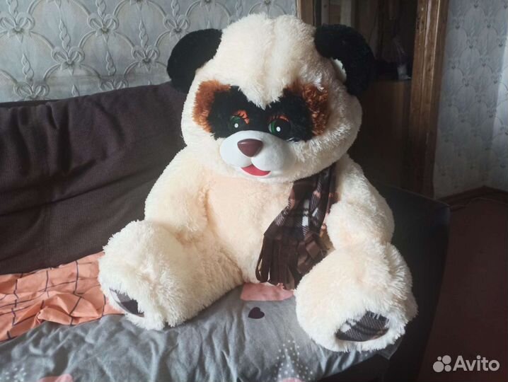 Мягкая игрушка енот с шарфиком