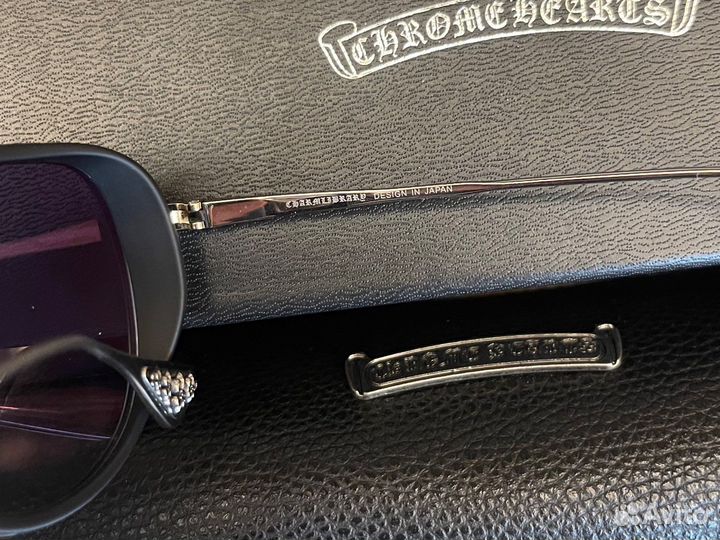 Солнцезащитные очки Chrome Hearts