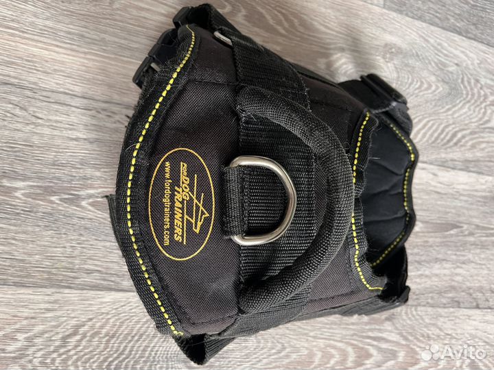 Шлейка для крупных собак