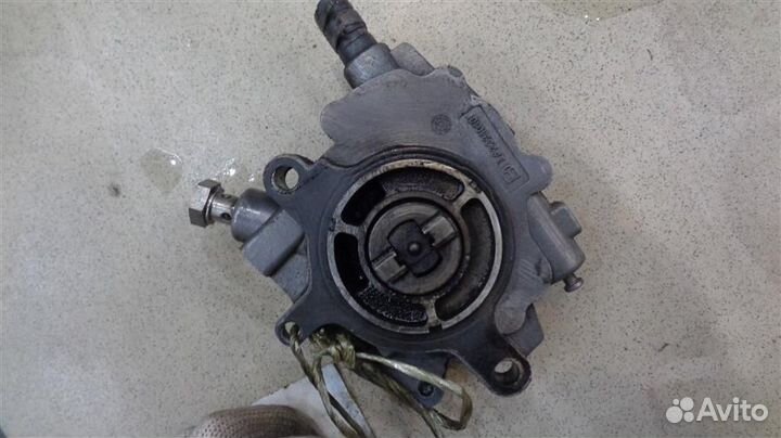 Насос вакуумный Volkswagen Phaeton 2002-2016