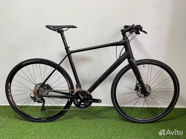 Фитнес гибрид Merida Speeder 400 Shimano 105 M/L