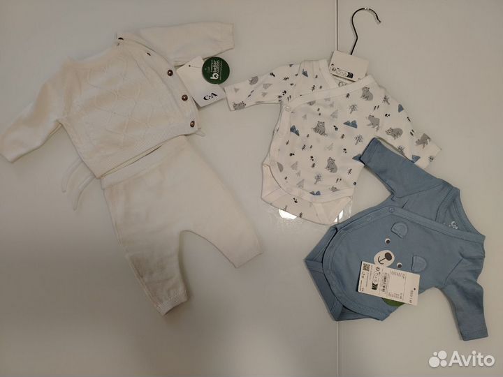 Одежда на новорождённых или недоношенных р. 50