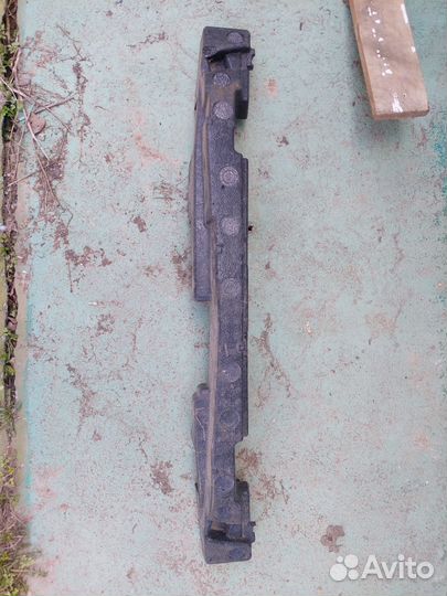 Наполнитель бампера перед mitsubishi outlander XL