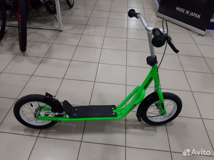 Самокат на надувных колесах