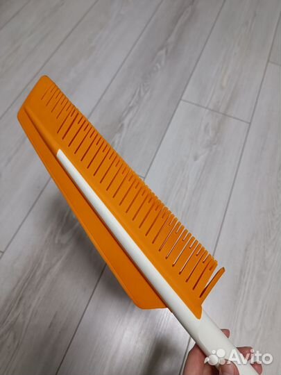 Щетка для снега fiskars