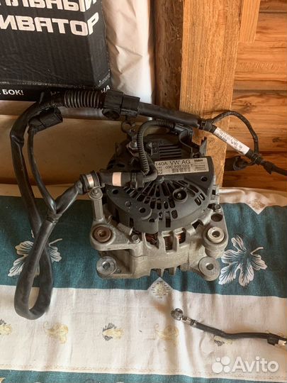 Генератор volkswagen golf caxa 03C903023T