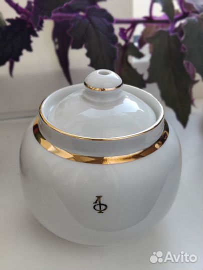 Винтажная сахарница Дулевский фарфор 1987