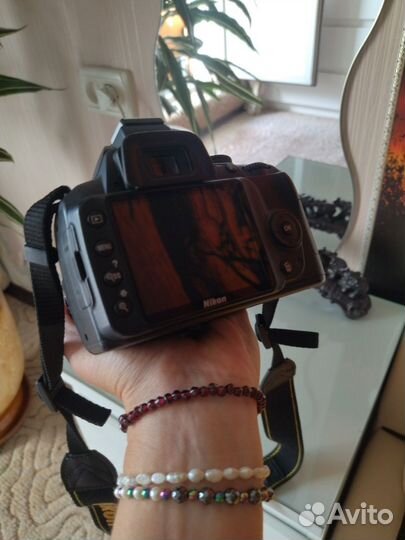 Зеркальный фотоаппарат Nikon D3000